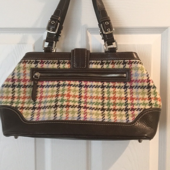 Coach purse - Picture 2 of 3